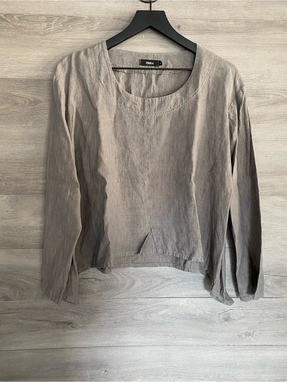 Ralston Linen Long Sleeve Top